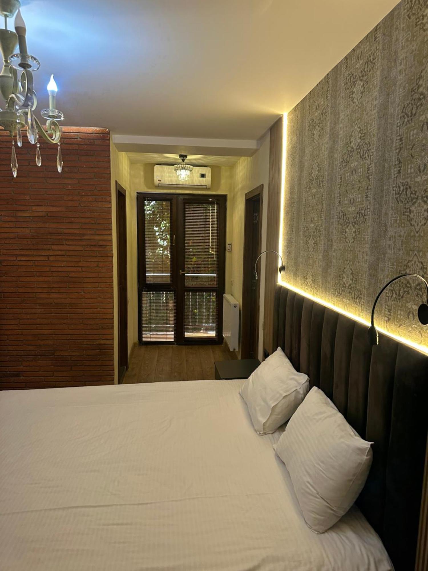 Hotel Wine Hills Tbilisi Esterno foto